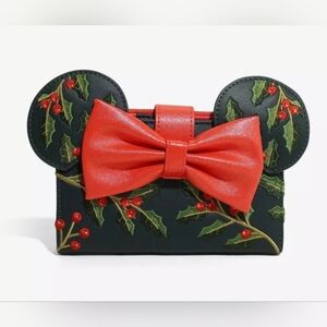 Loungefly Christmas Minnie Mouse Embroidered Holly Wallet